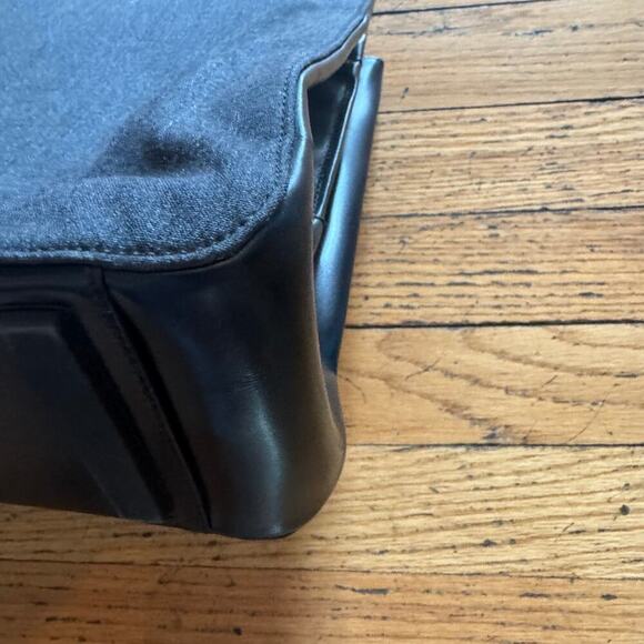 Gray Prada Tote - Picture 5 of 13